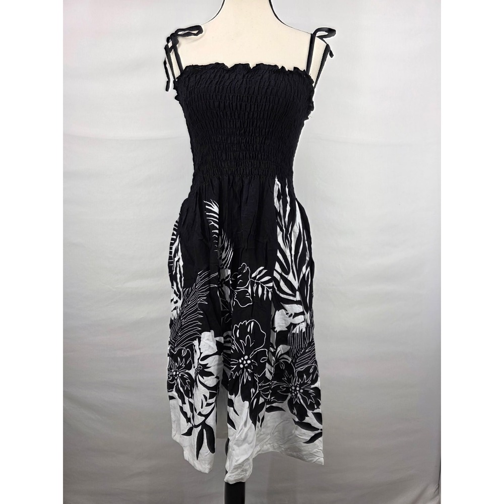 Hibiscus Collection Hawaii Black White Floral Smocked Midi Sundress NWT